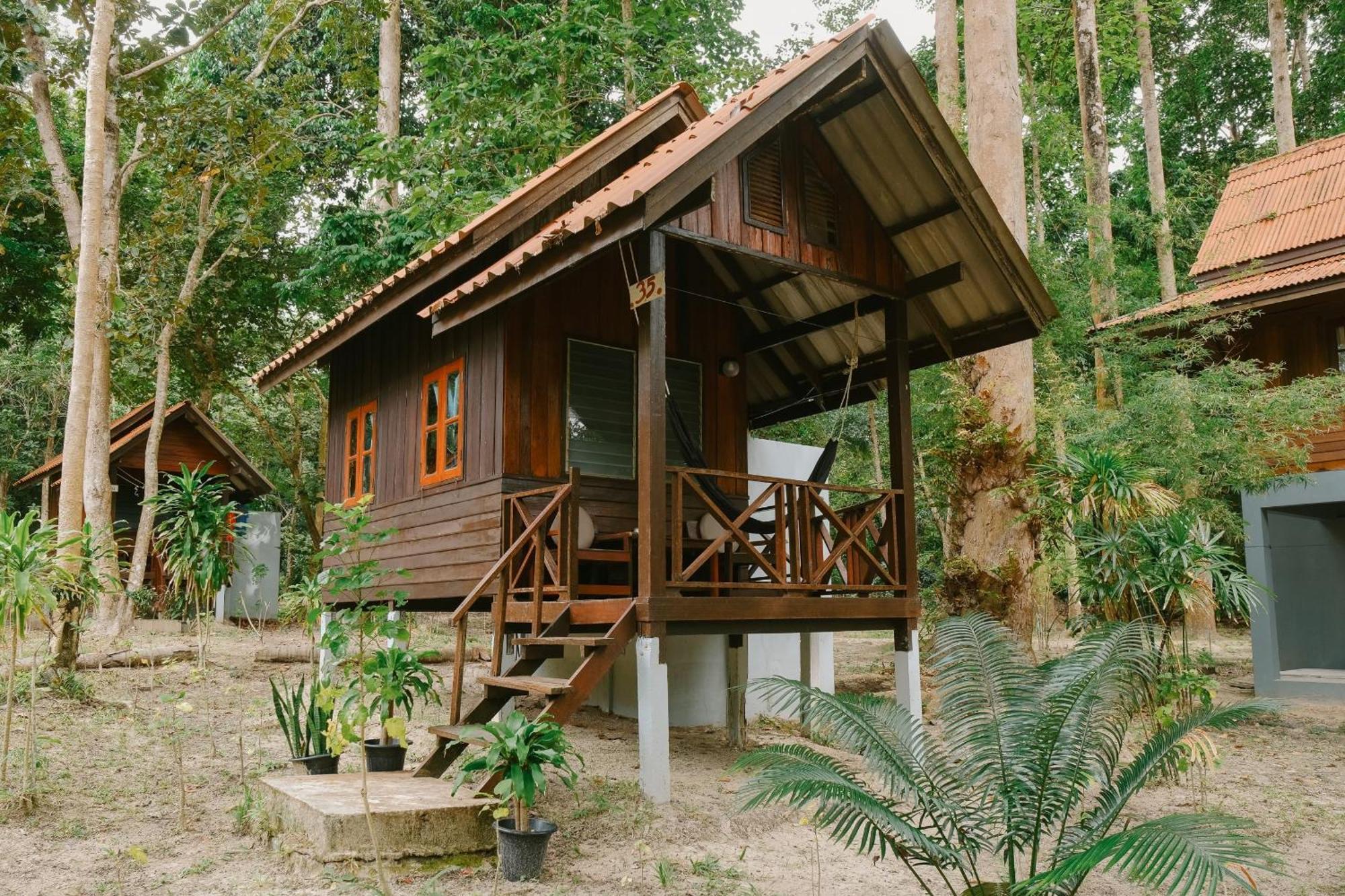Joy Bungalow Resort And Restaurant Koh Jum Buitenkant foto