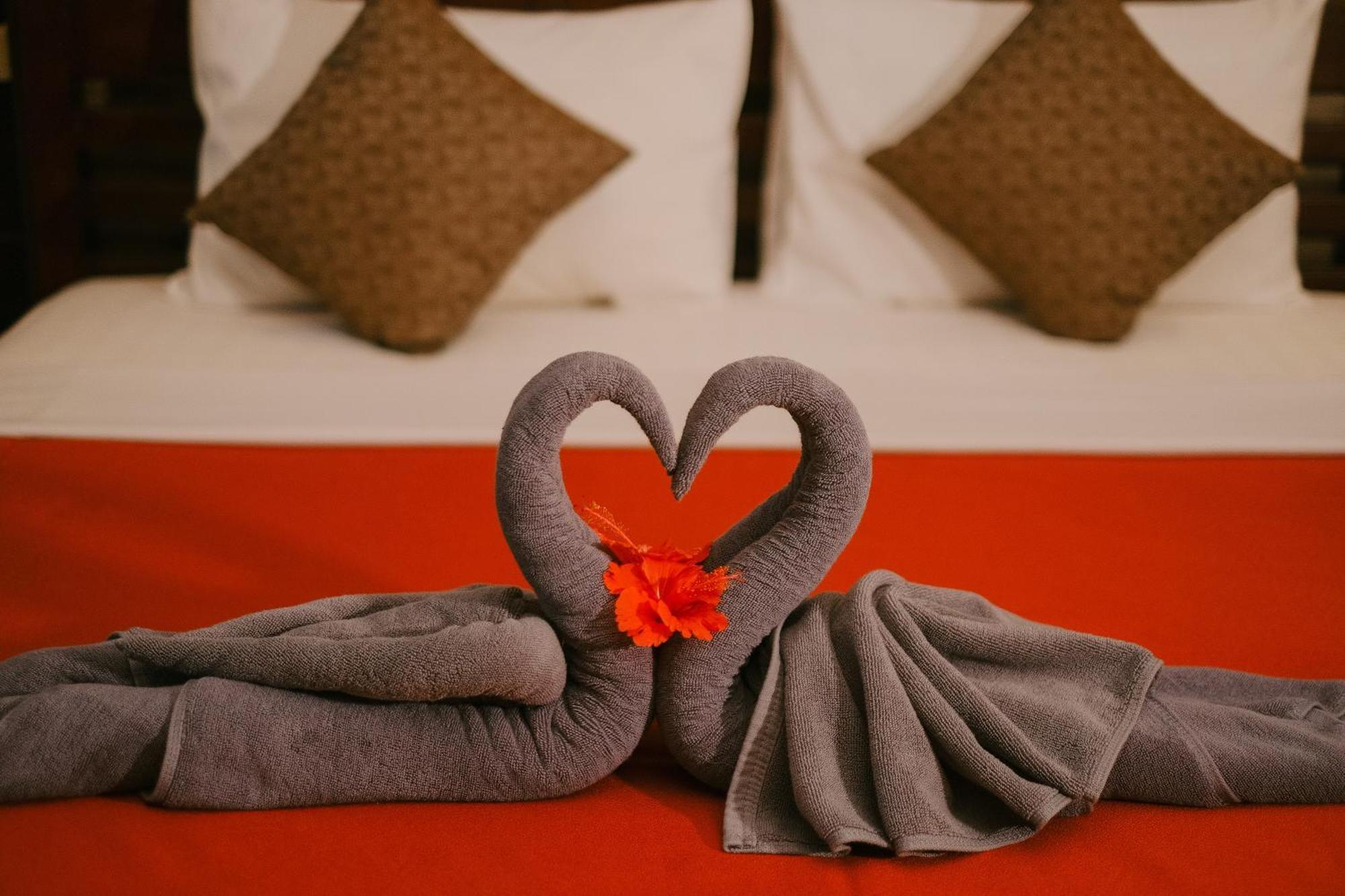 Joy Bungalow Resort And Restaurant Koh Jum Buitenkant foto