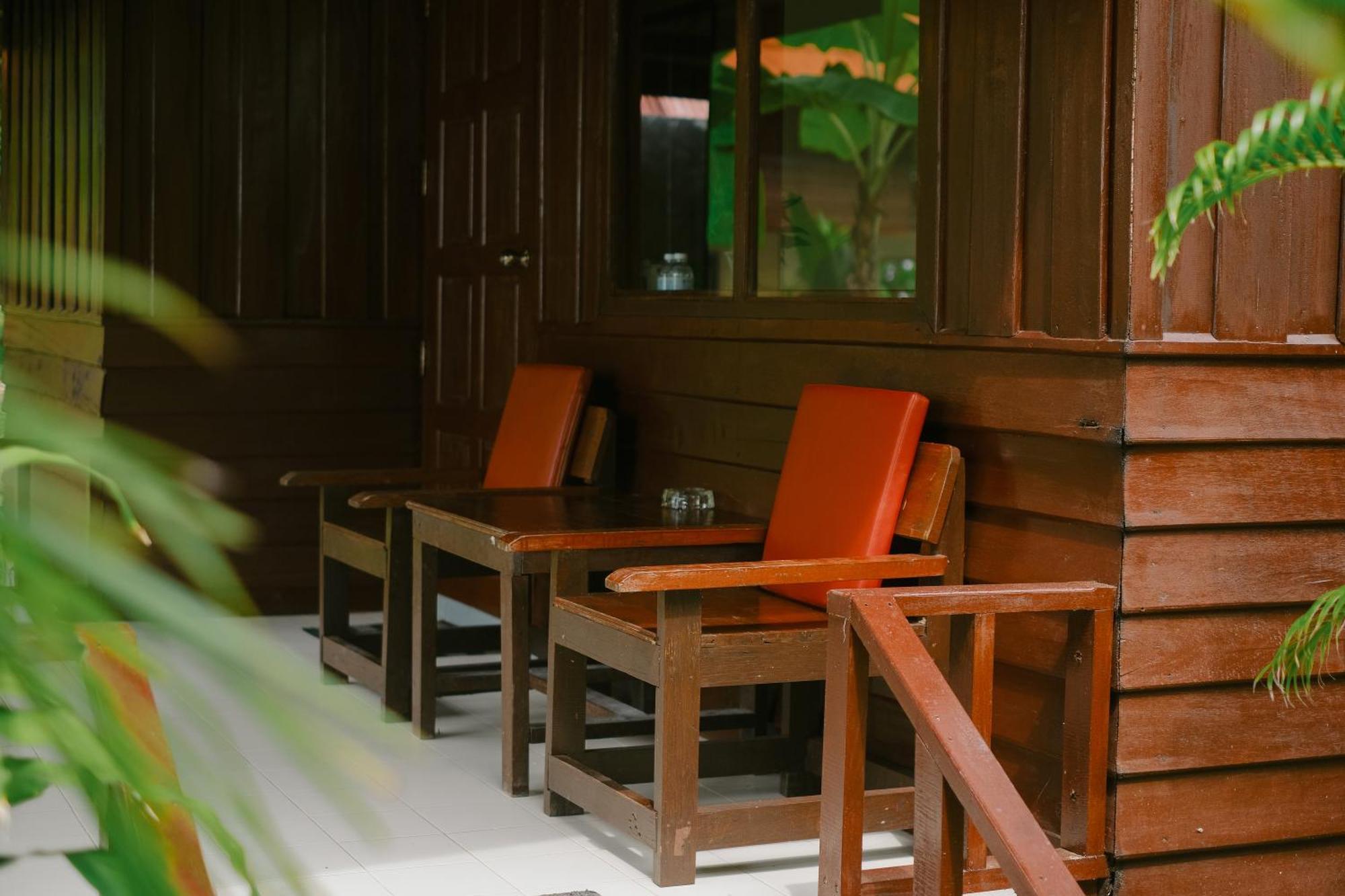 Joy Bungalow Resort And Restaurant Koh Jum Buitenkant foto